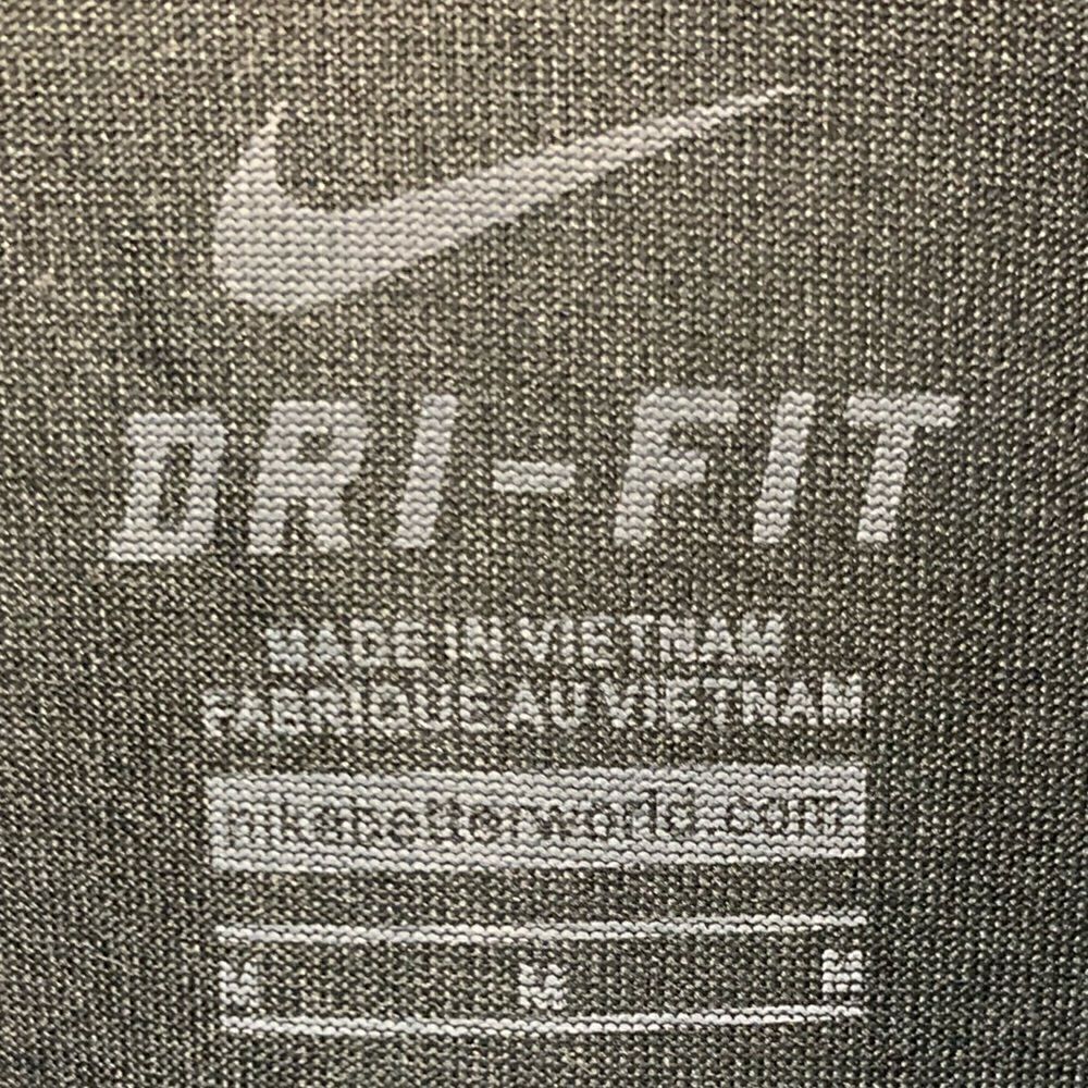 Nike Dri-fit Mens Health logo t-shirt - Picture 7 of 8